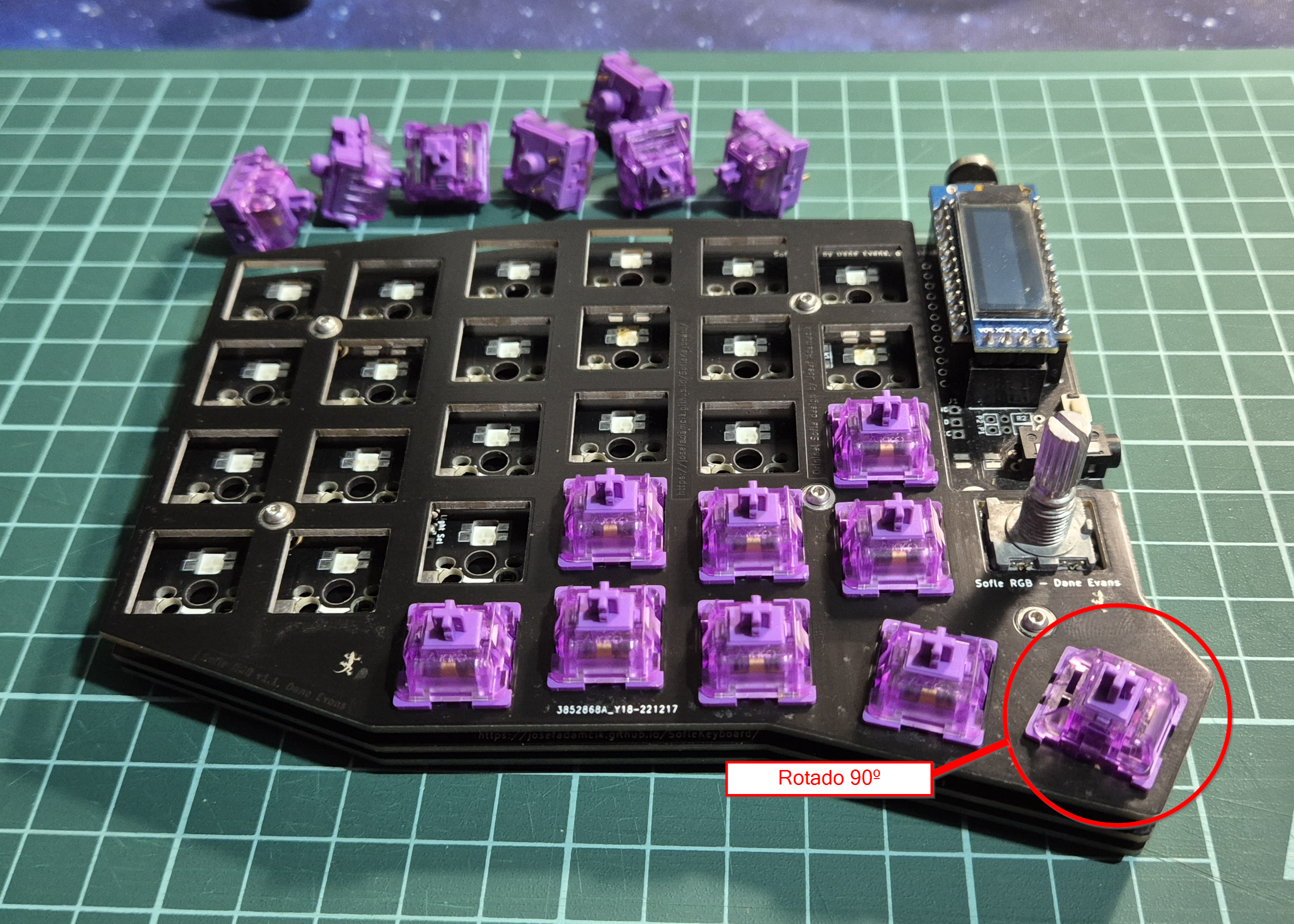 Switch rotado debajo del encoder